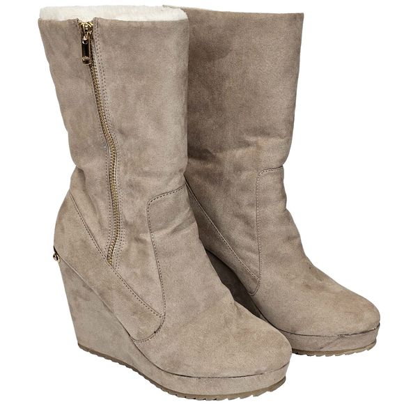 Juicy Couture Shoes - Juicy Couture Womens Sz 7.5M Kasia Taupe Wedge Boots Suede Faux Fur Side Zipper